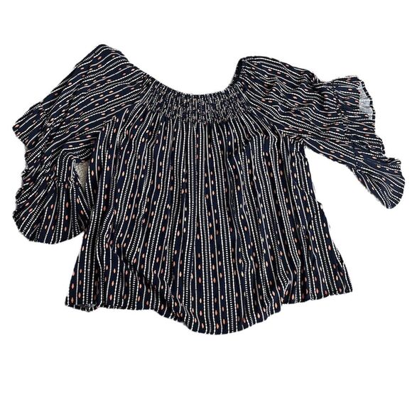 Cameo off shoulder ruffle sleeve blouse - Picture 4 of 8